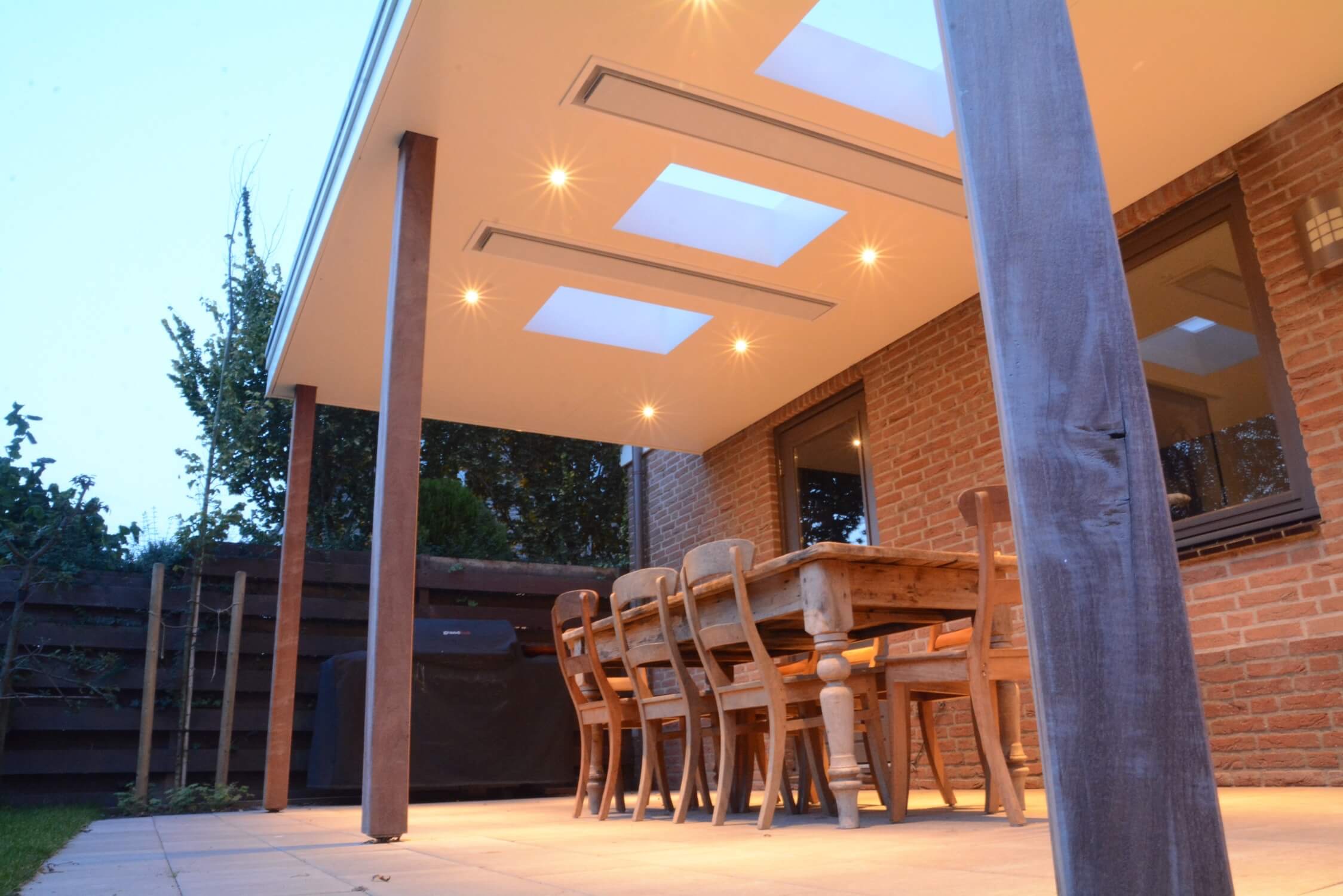 Heatstrip Elegance Einbauvariante Terrassenstrahler